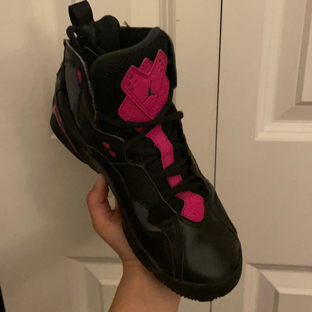 Air Jordans - Picture 2 of 6